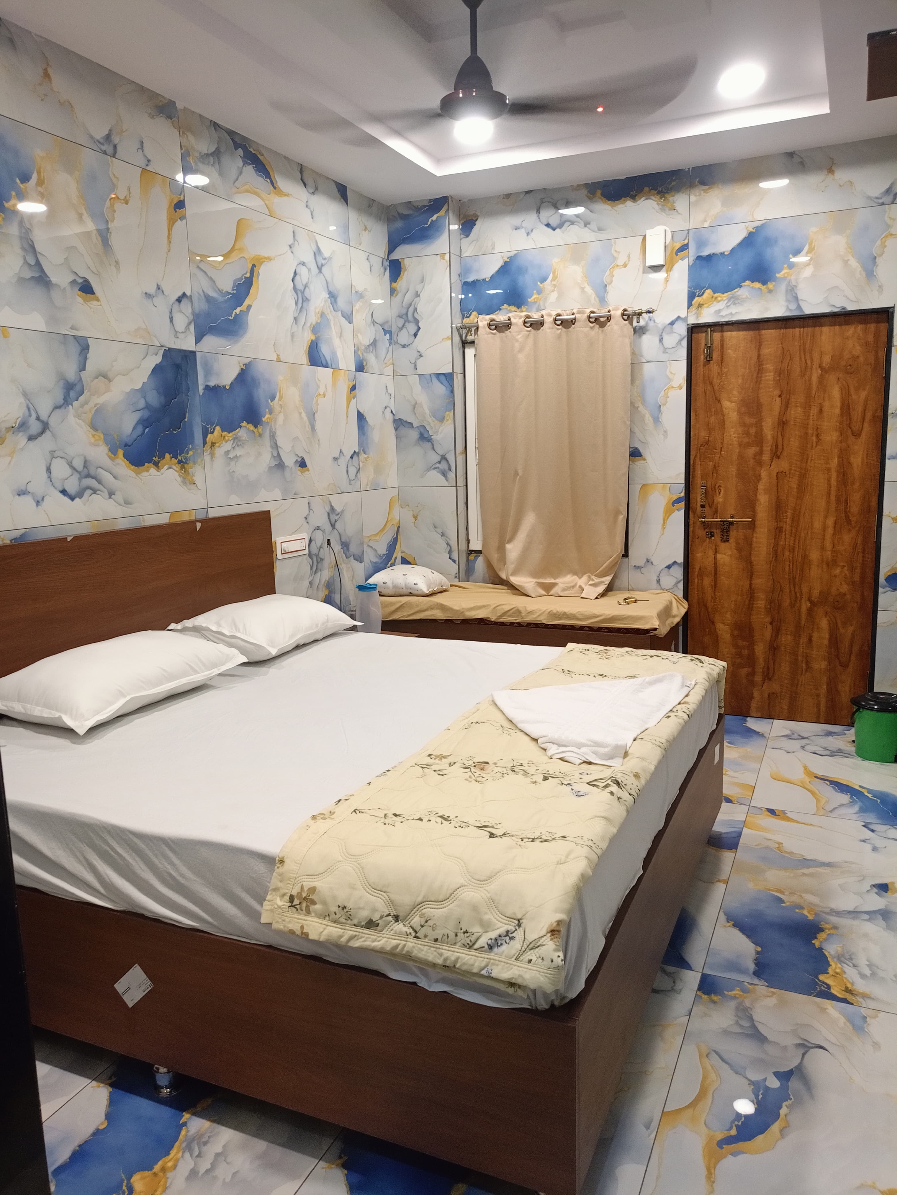 Punnami hotels bcm ac gallery image