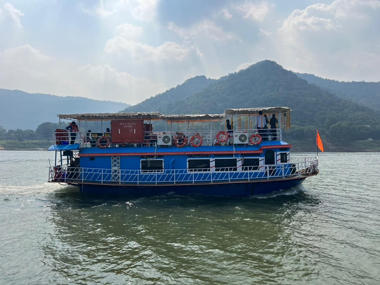 RAJAHMUNDRY TO PAPIKONDALU 1 DAY PACKAGE gallery image