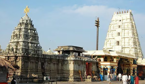 RAJAHMUNDRY TO BHADRACHALAM 2 DAYS PACKAGE