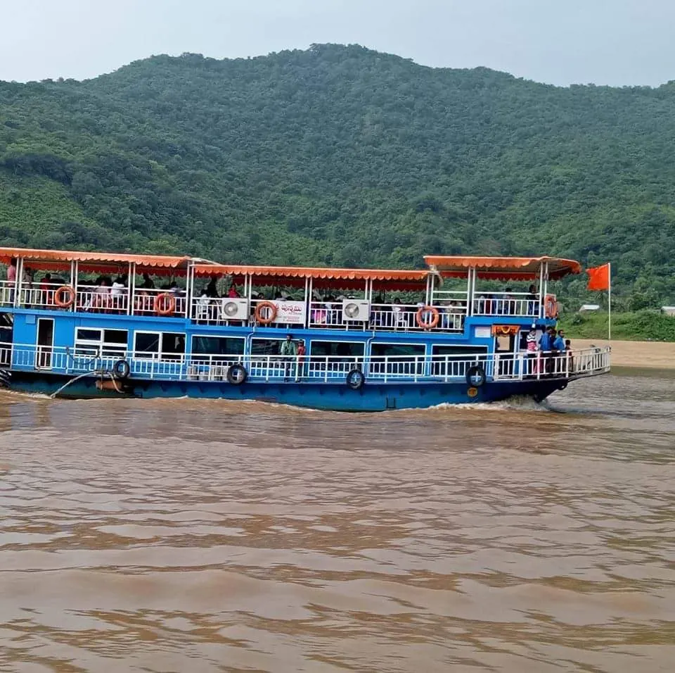 Rajahmundry to Sirivaka 2-Day Wooden Cottage Stay via Papikondalu photo 16