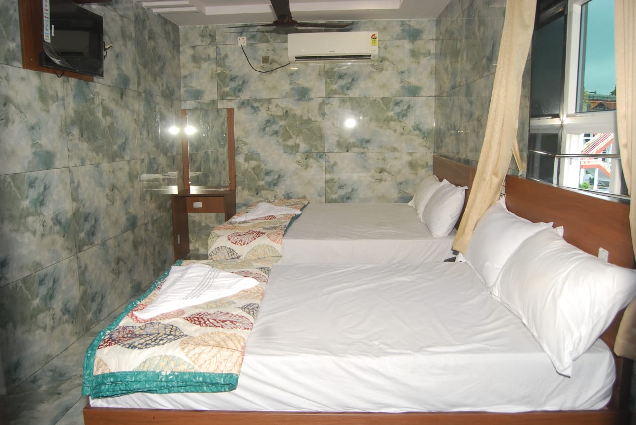 Sri Ravi Sai Residency