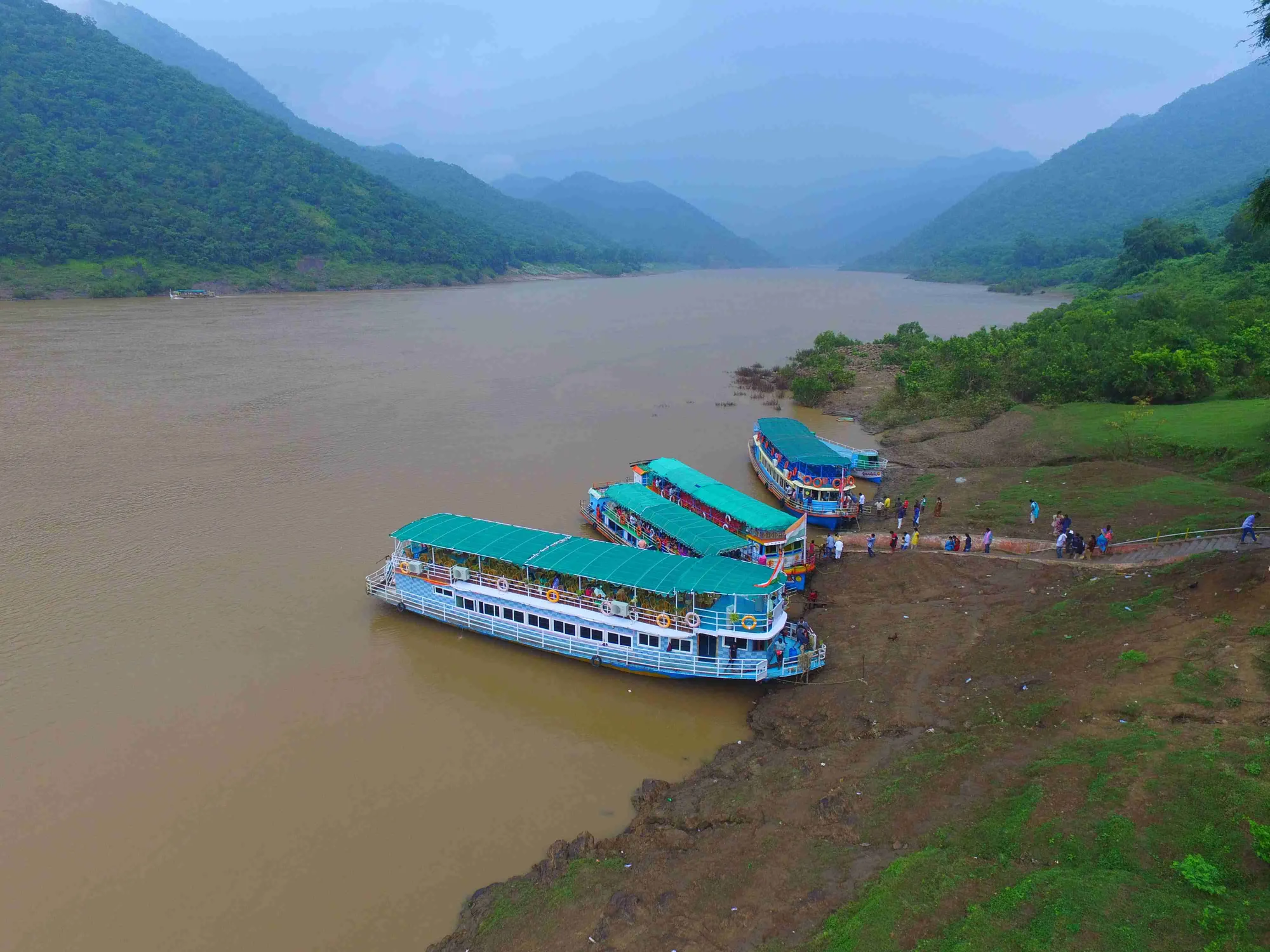 TS Boat Tourism gallery photo 7